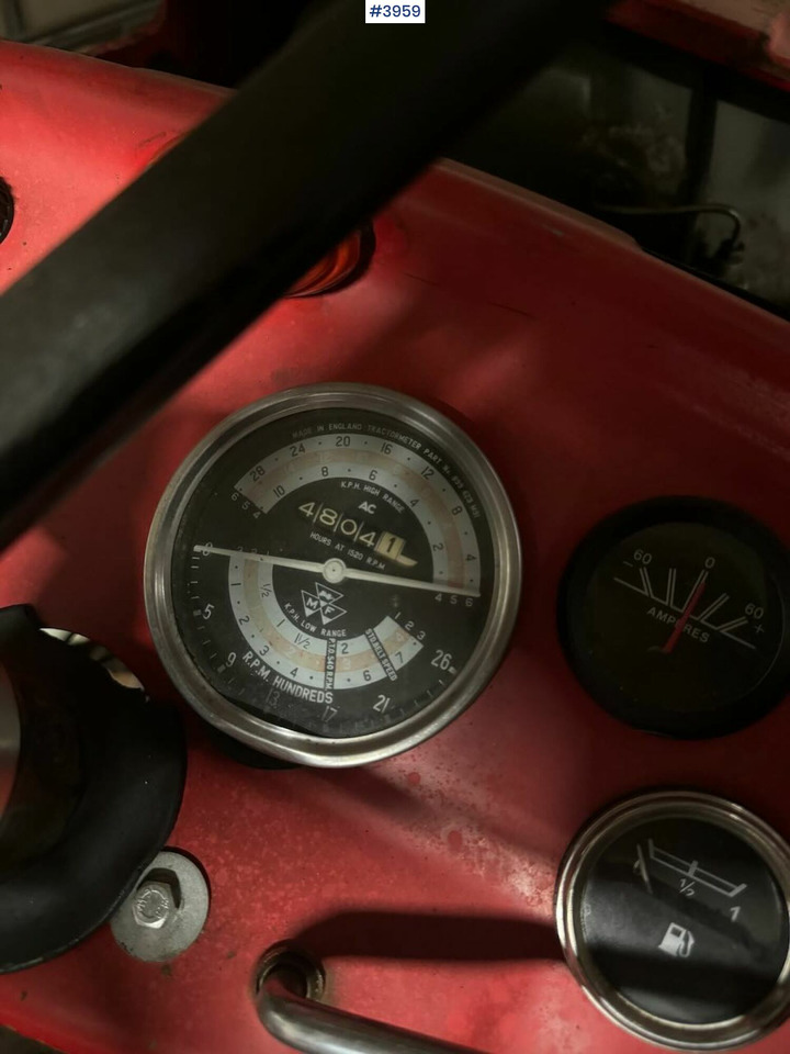 Tractor 1971 Massey Ferguson 135: foto 9