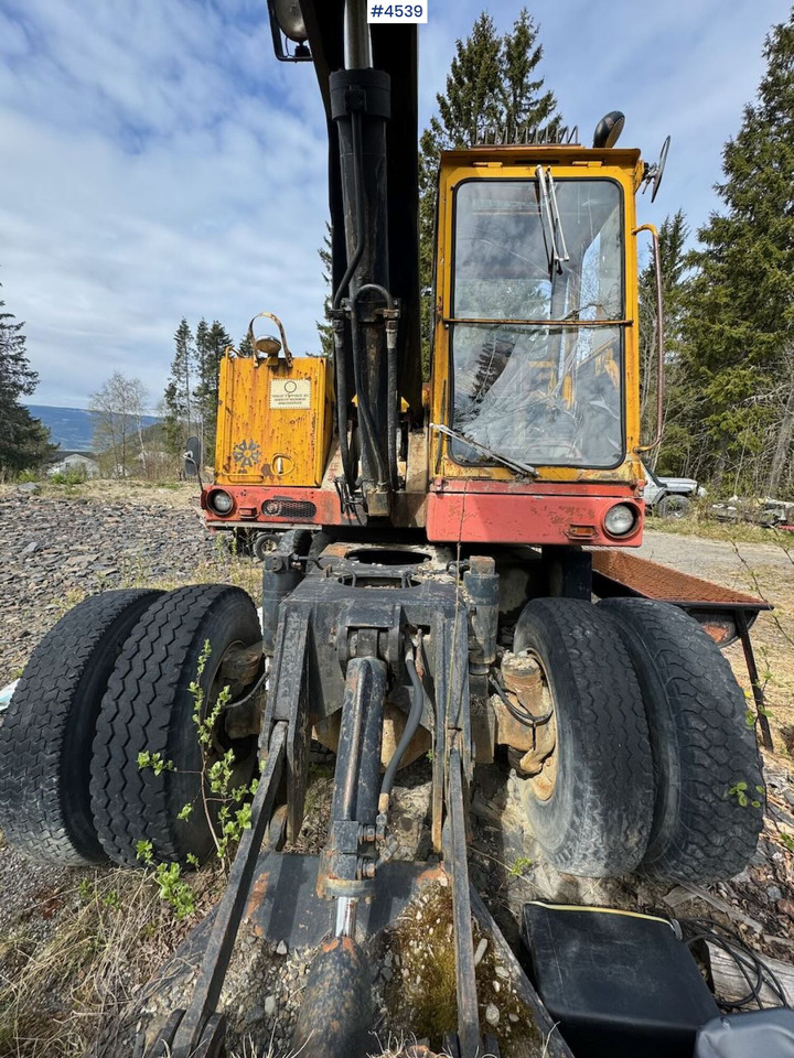 Excavadora 1979 Åkerman H9 Wheeled excavator w/ bucket. Repair object.: foto 10