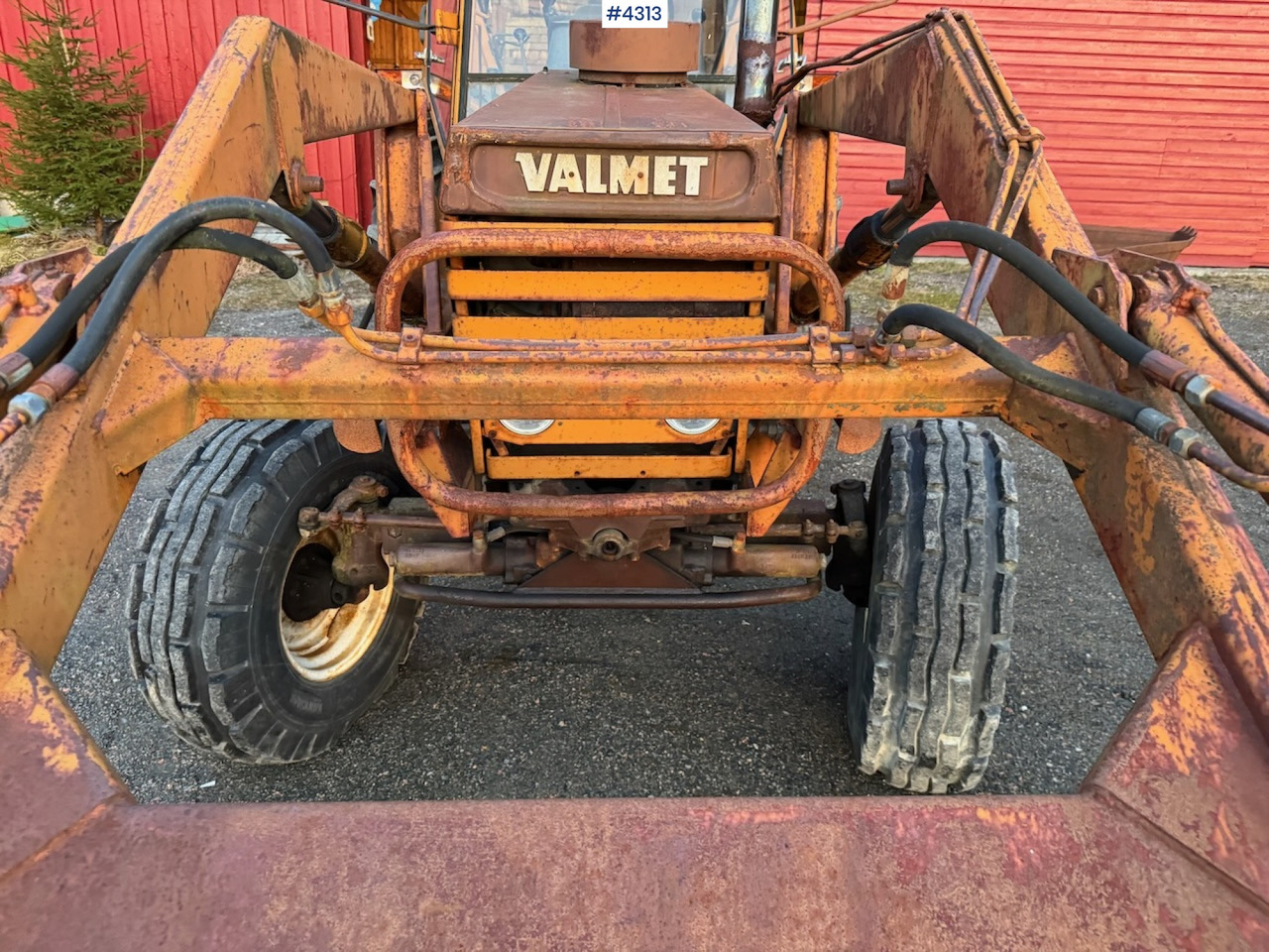 Tractor 1980 Valmet 602 m/ frontlaster: foto 5