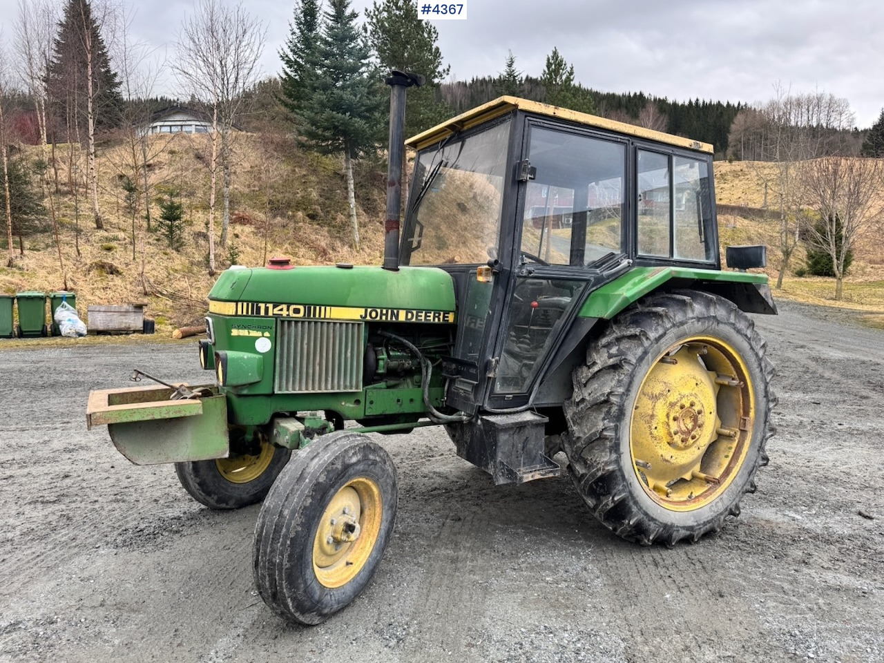 1982 John Deere 1140 4x2 Tractor w/ Twin Wheels and Chains. - Tractor: foto 2 1982 John Deere 1140 4x2 Tractor w/ Twin Wheels and Chains. - Tractor: foto 2