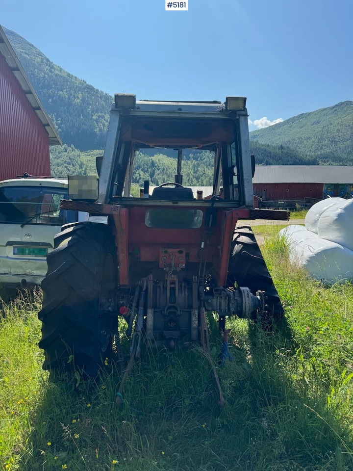 Tractor 1985 Massey Ferguson 675 4x4 share tractor: foto 8