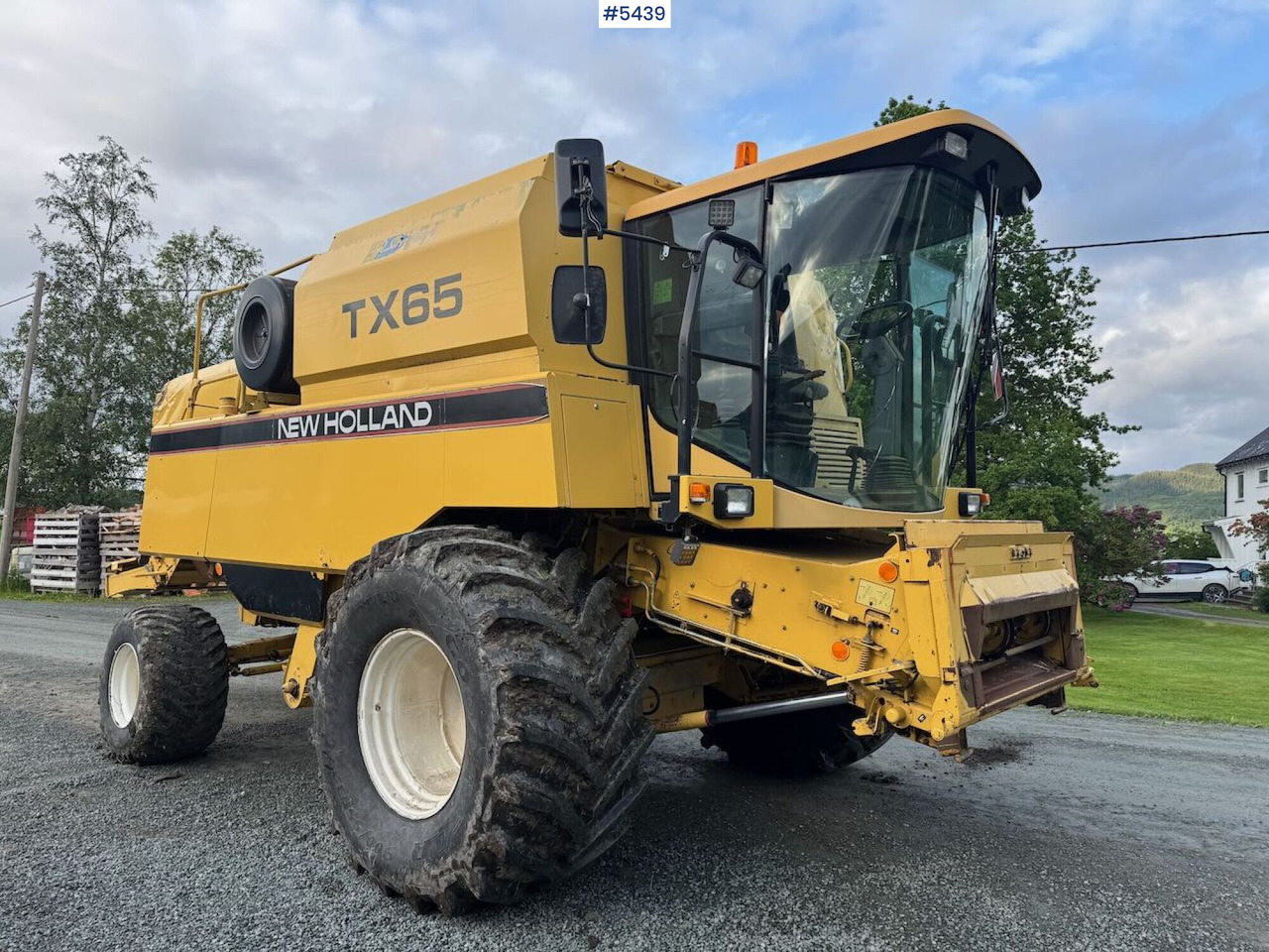 Cosechadora de granos 1995 New Holland TX65 m/ 20 fot skjærebord og henger: foto 8