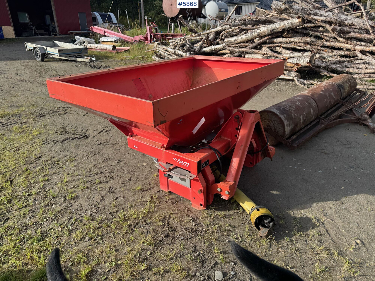 1997 Rauch MDS 921 Fertilizer spreader, partial repair project - Esparcidor de fertilizantes: foto 4 1997 Rauch MDS 921 Fertilizer spreader, partial repair project - Esparcidor de fertilizantes: foto 4