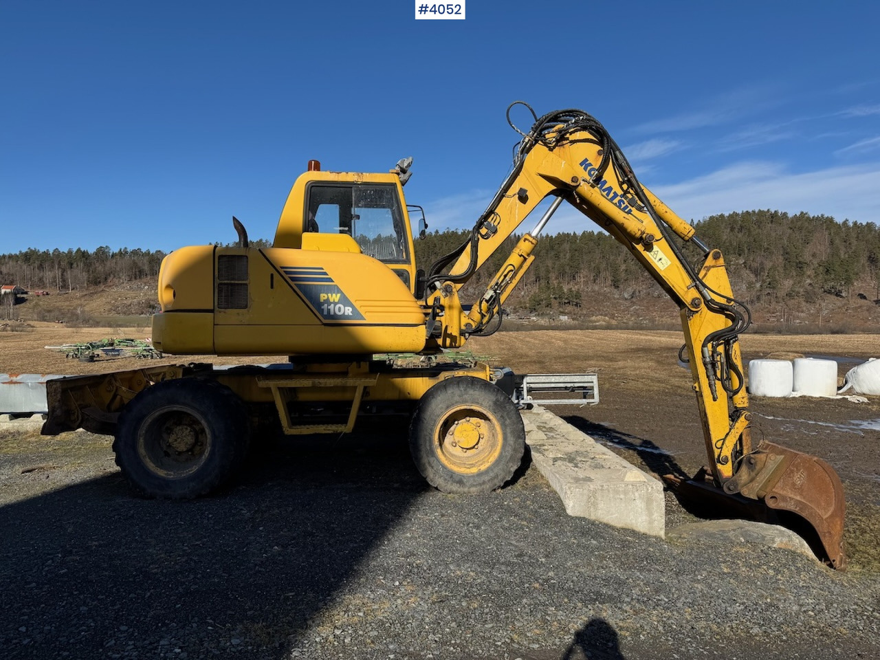 2004 Komatsu PW 110R - Excavadora: foto 2 2004 Komatsu PW 110R - Excavadora: foto 2