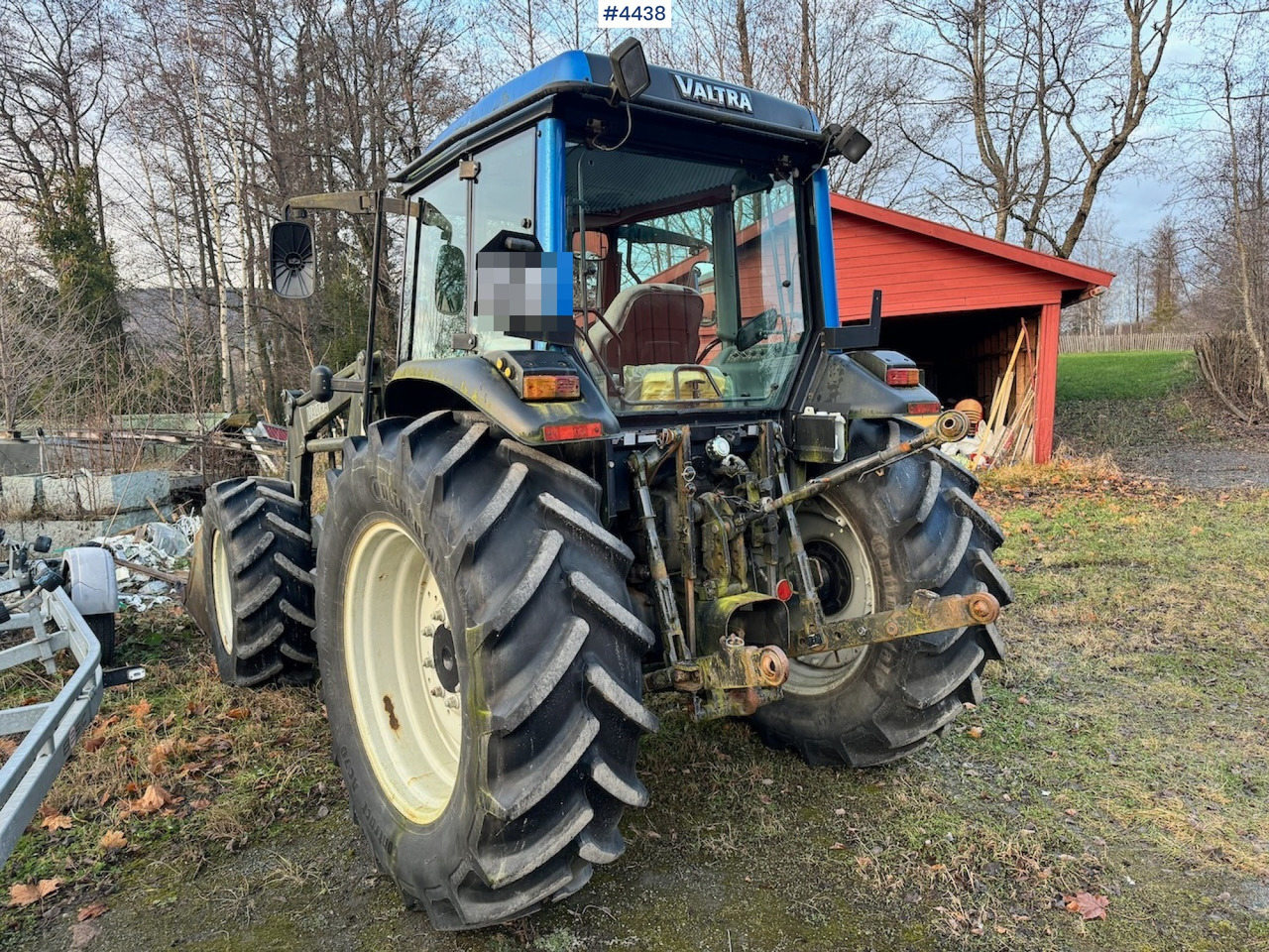 2005 Valtra A75-4 4x4 w/ Front loader and bucket. 3250 hours! - Tractor: foto 5 2005 Valtra A75-4 4x4 w/ Front loader and bucket. 3250 hours! - Tractor: foto 5