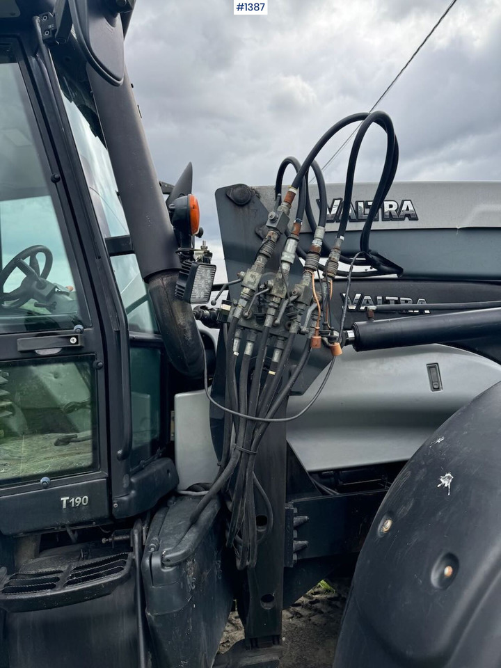 Tractor 2007 Valtra T190 4x4 Tractor w/ bucket: foto 12