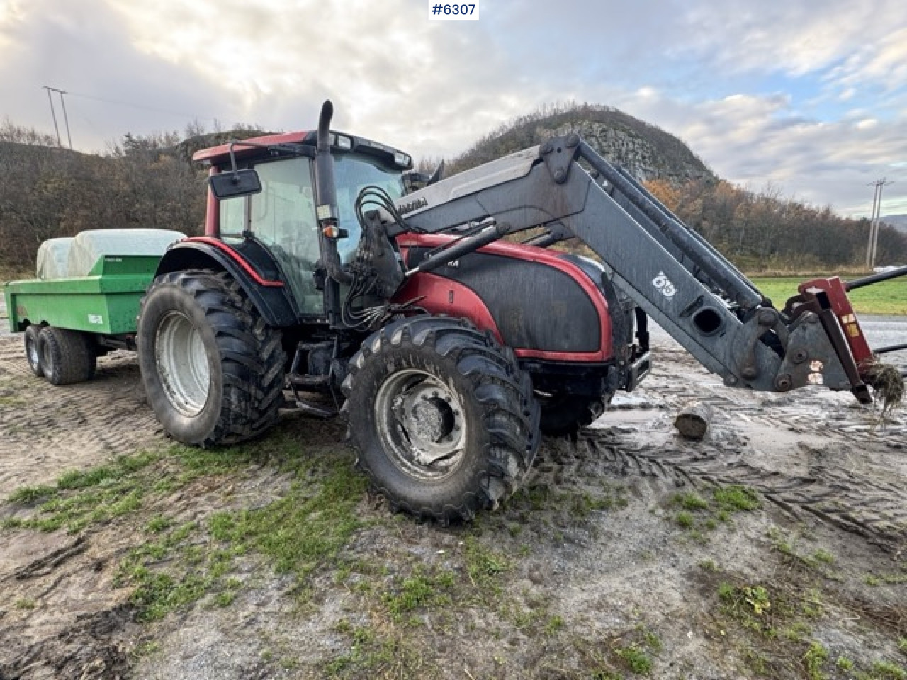 2008 Valtra T190 with front loader and 3rd function. SEE VIDEO! - Tractor: foto 3 2008 Valtra T190 with front loader and 3rd function. SEE VIDEO! - Tractor: foto 3