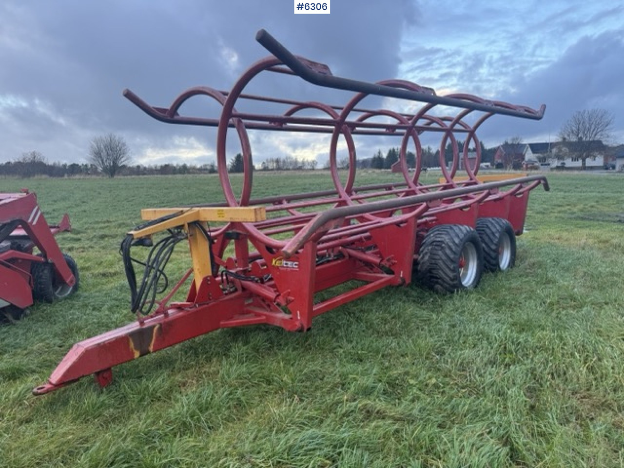 2011 Keltec round bale trailer - Maquinaria de henificación: foto 2 2011 Keltec round bale trailer - Maquinaria de henificación: foto 2