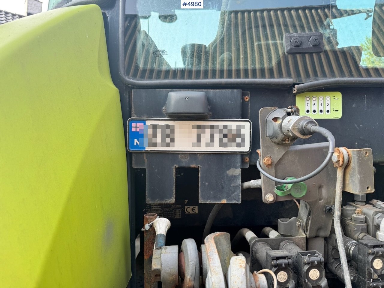 Tractor 2012 Claas Arion 430 with Front Loader – 5000 Hours!: foto 12