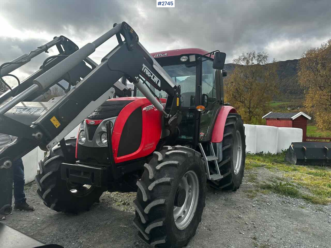 2012 ZETOR PROXIMA POWER 90 w/ Trac-lift Front loader and Bucket - Tractor: foto 3 2012 ZETOR PROXIMA POWER 90 w/ Trac-lift Front loader and Bucket - Tractor: foto 3