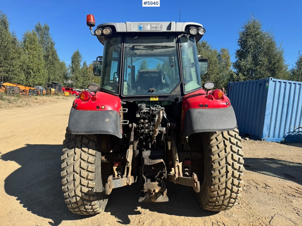 2014 Massey Ferguson 5610 w/ Front Loader and Hydraulics. 1950 hours! - Tractor: foto 5 2014 Massey Ferguson 5610 w/ Front Loader and Hydraulics. 1950 hours! - Tractor: foto 5