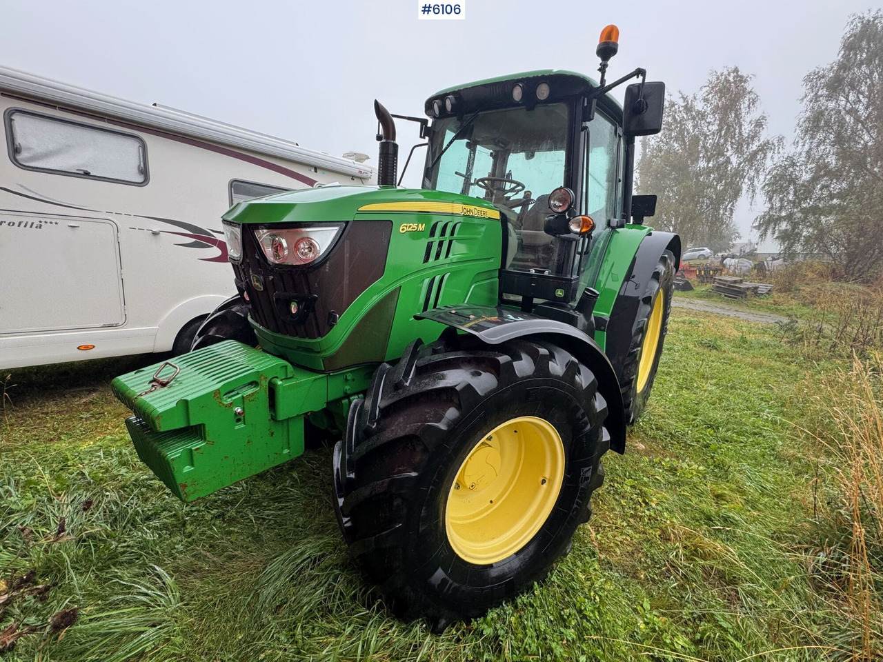2015 John Deere 6125M. Only 1870 hours! - Tractor: foto 1 2015 John Deere 6125M. Only 1870 hours! - Tractor: foto 1