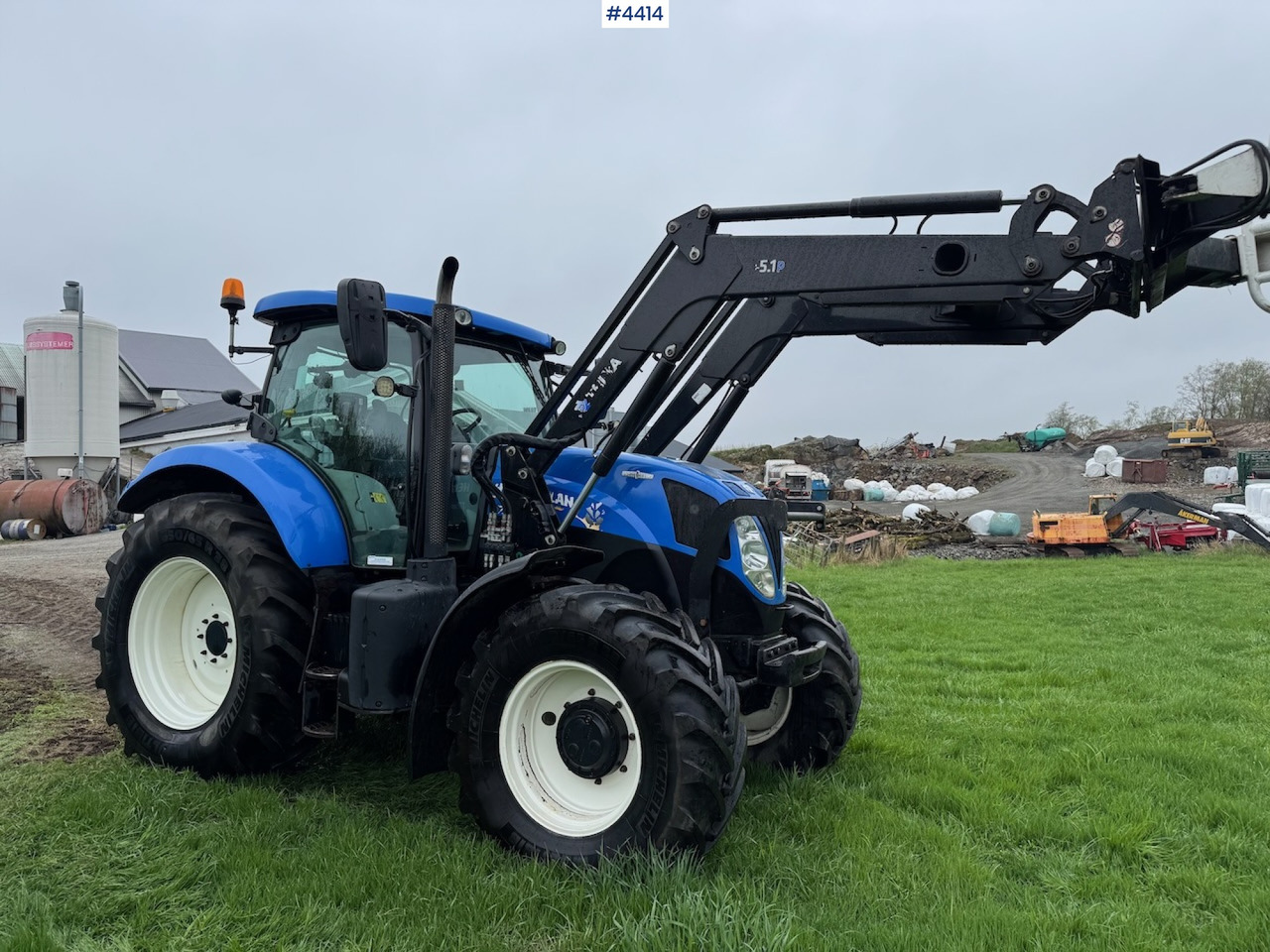 2015 New Holland T7.185 Auto Command w/Front Loader - Tractor: foto 1 2015 New Holland T7.185 Auto Command w/Front Loader - Tractor: foto 1