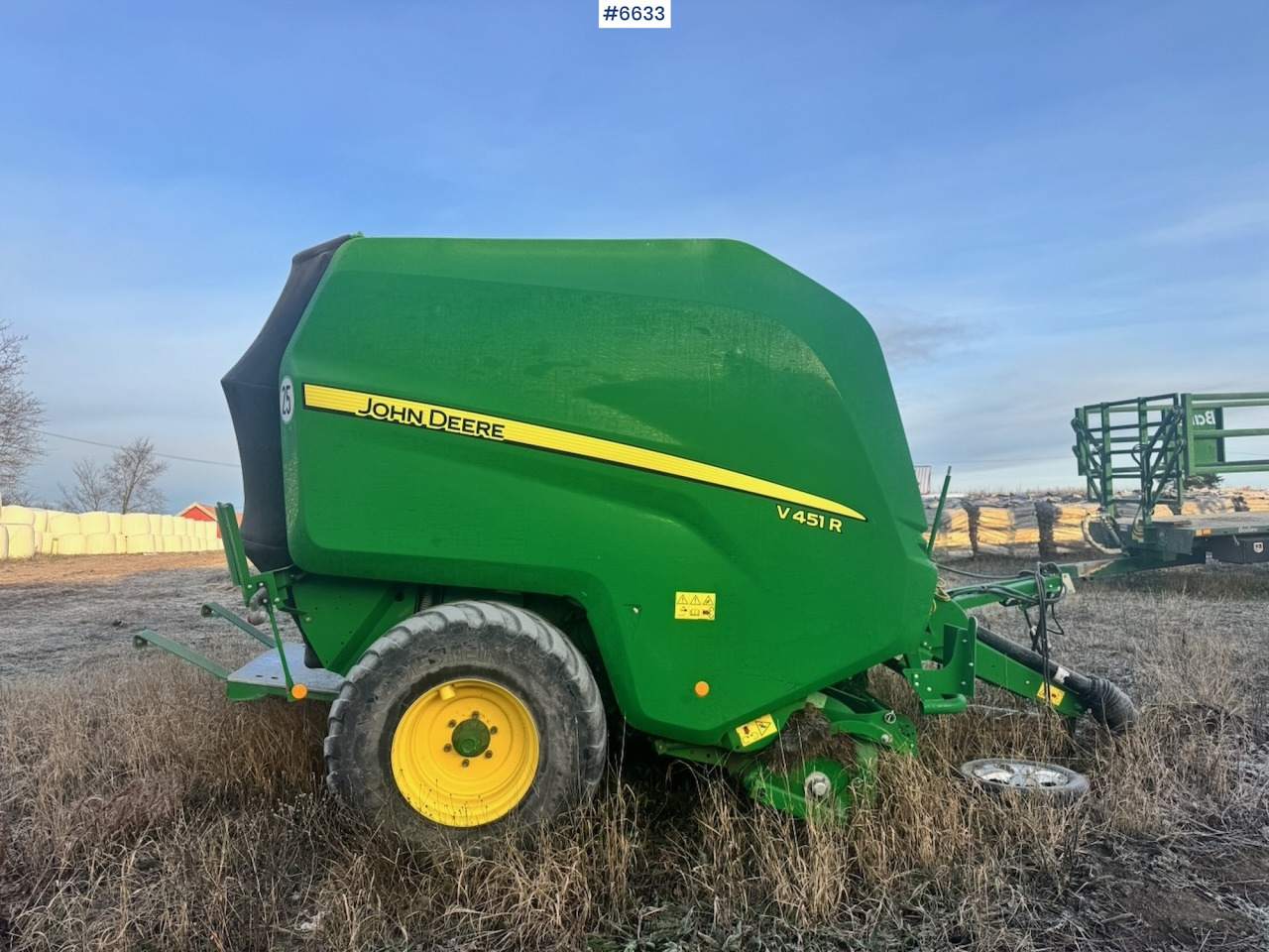 2018 John Deere V451R Round baler - Maquinaria de henificación: foto 3 2018 John Deere V451R Round baler - Maquinaria de henificación: foto 3
