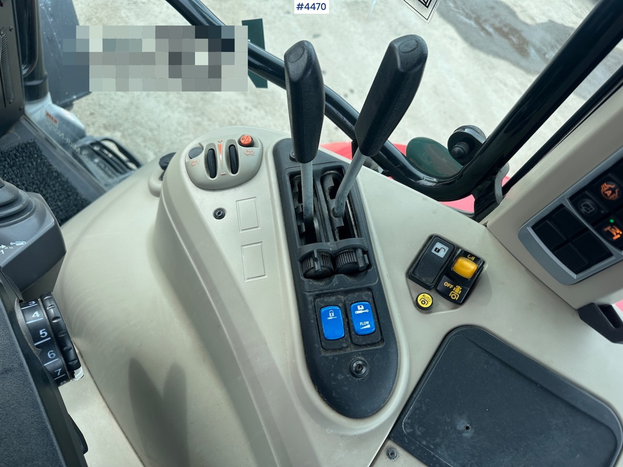 Tractor 2018 Massey Ferguson MF5713 S w/ 2020 Dalen snow blower: foto 19