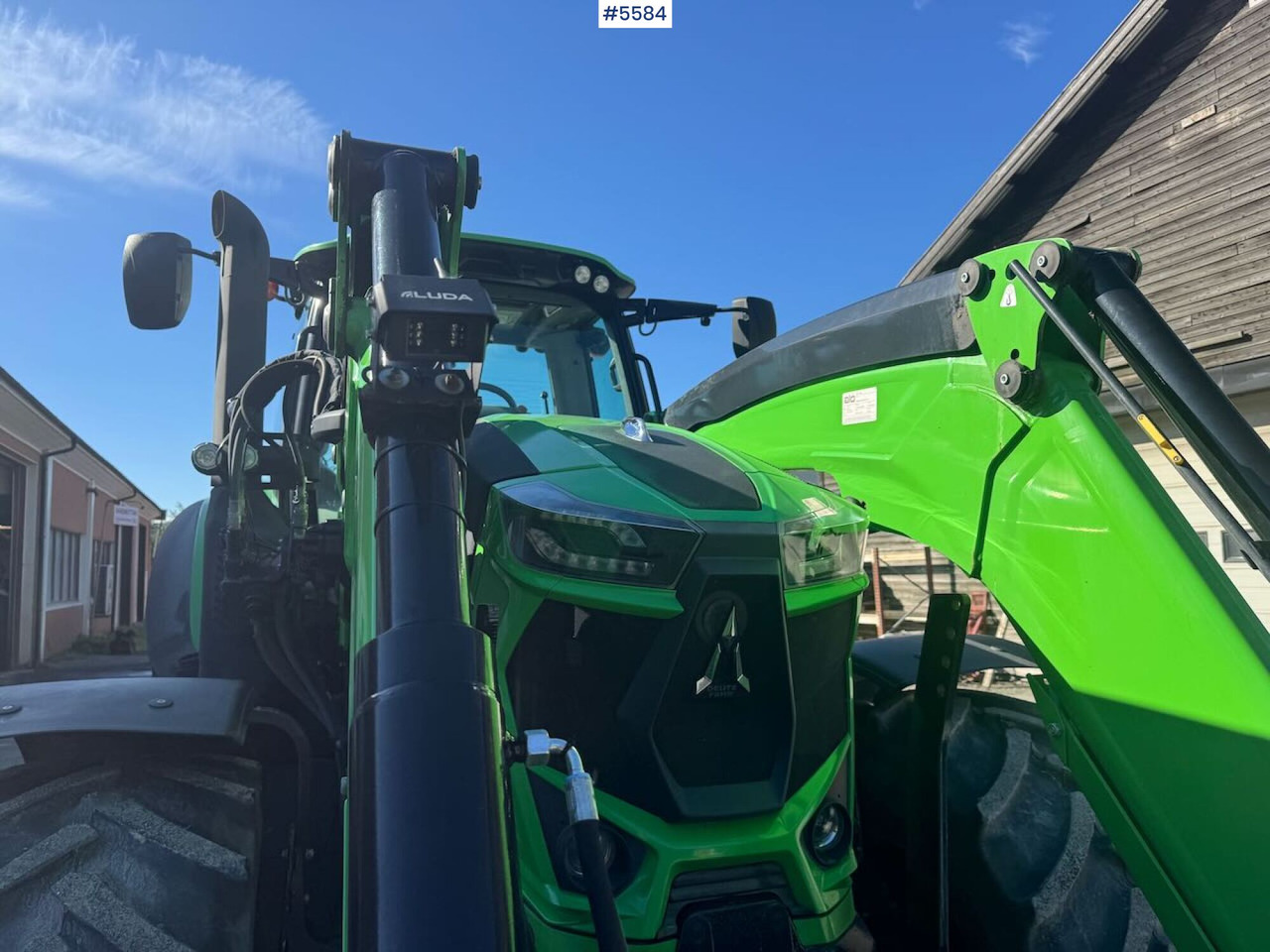 Tractor 2020 Deutz-Fahr 6215 Agrotron w/ front loader & 2 sets of tires: foto 16 Tractor 2020 Deutz-Fahr 6215 Agrotron w/ front loader & 2 sets of tires: foto 16