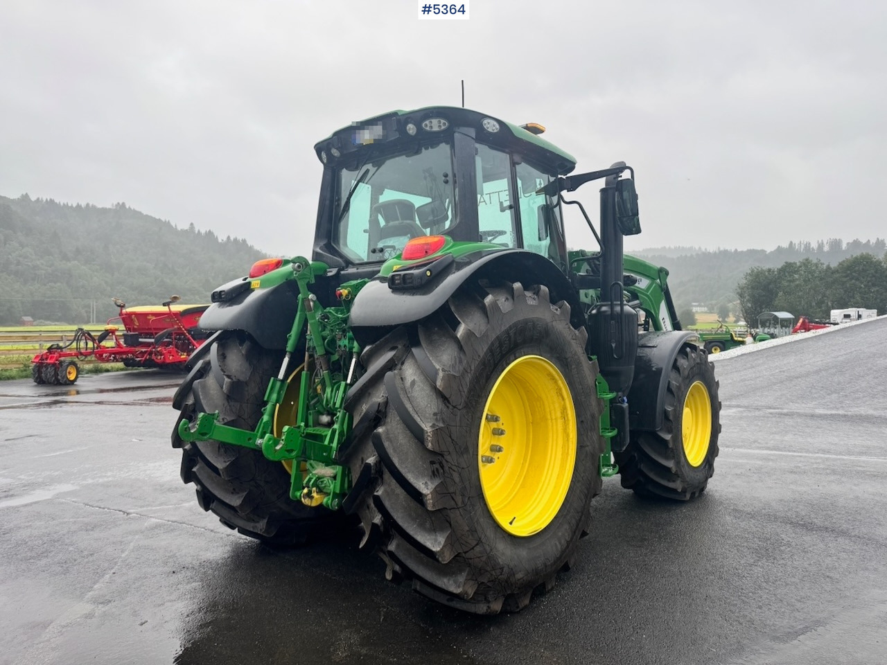 2024 John Deere 6155M w/ Front Loader. 240 hours! - Tractor: foto 4 2024 John Deere 6155M w/ Front Loader. 240 hours! - Tractor: foto 4