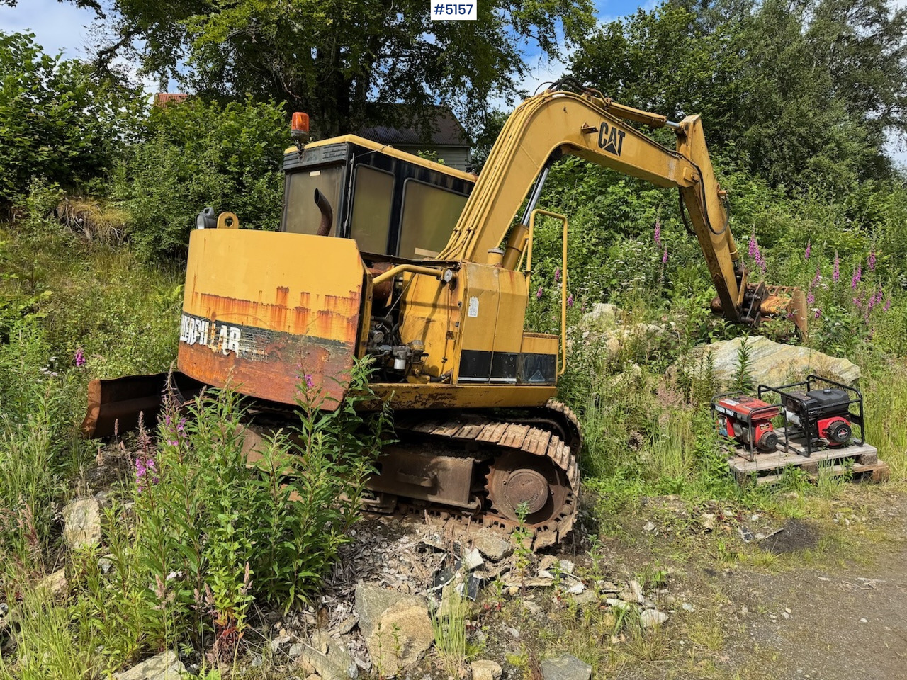 Cat E70B. Watch video - Excavadora: foto 2 Cat E70B. Watch video - Excavadora: foto 2