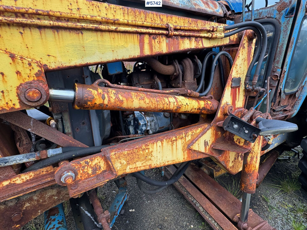 Tractor Circa 1987 Ford 7700 with Malm Orstad loader!: foto 12