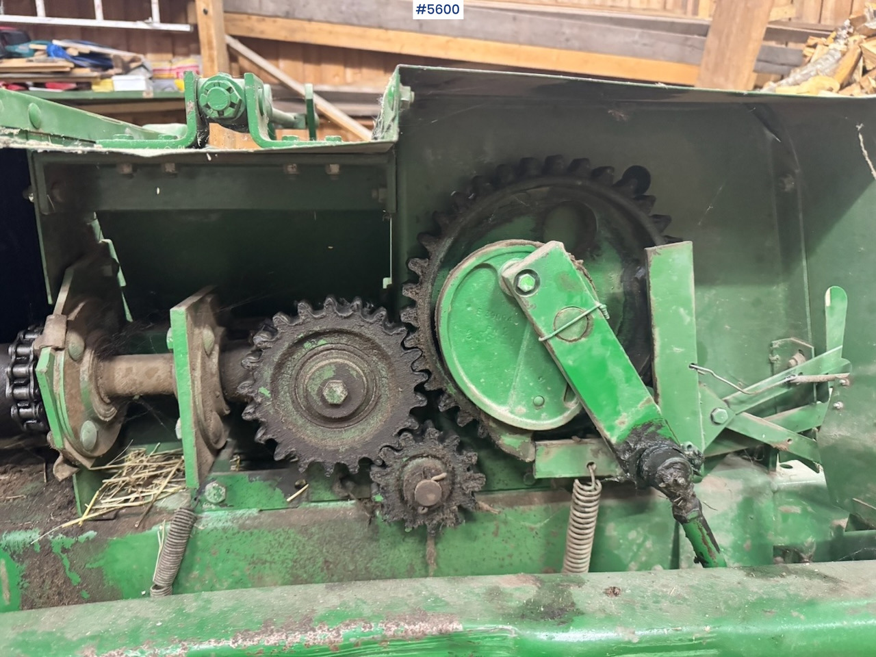 Maquinaria de henificación John Deere 342 Square Baler: foto 16