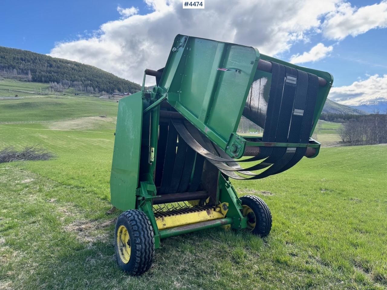 John Deere 545 Round Baler - Maquinaria de henificación: foto 5 John Deere 545 Round Baler - Maquinaria de henificación: foto 5