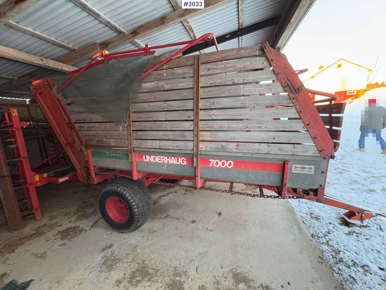 Kverneland UN7000 unloading trailer - Maquinaria de henificación: foto 4 Kverneland UN7000 unloading trailer - Maquinaria de henificación: foto 4