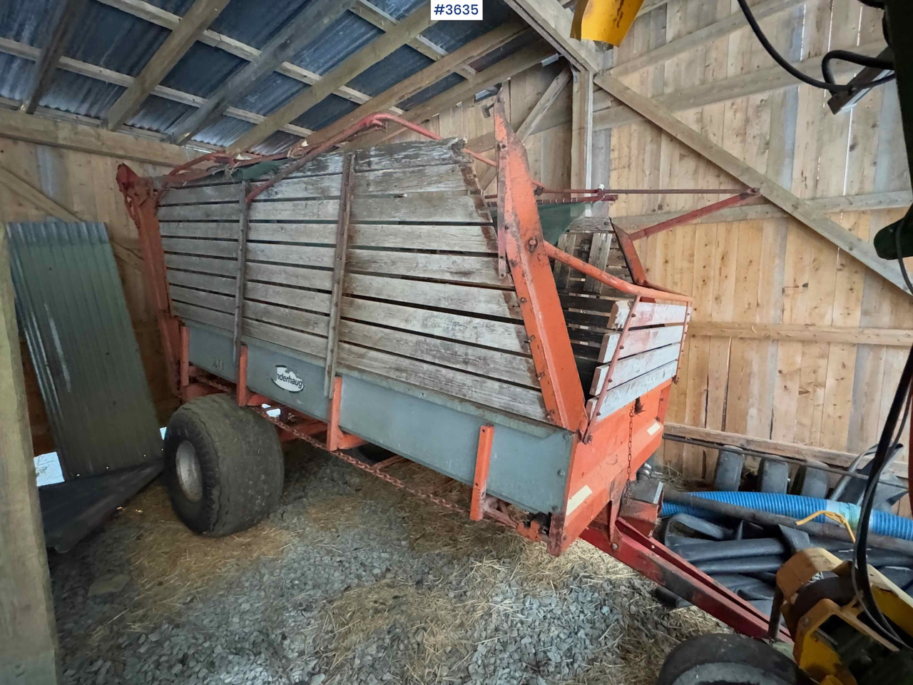Kverneland UN7000 unloading trailer - Maquinaria de henificación: foto 5 Kverneland UN7000 unloading trailer - Maquinaria de henificación: foto 5