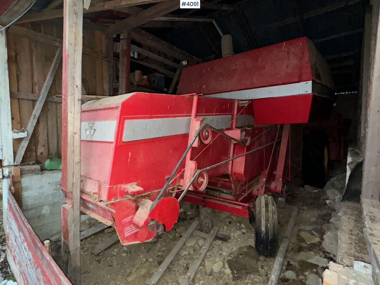 Massey Ferguson 187 Combine harvester - Cosechadora de granos: foto 4 Massey Ferguson 187 Combine harvester - Cosechadora de granos: foto 4