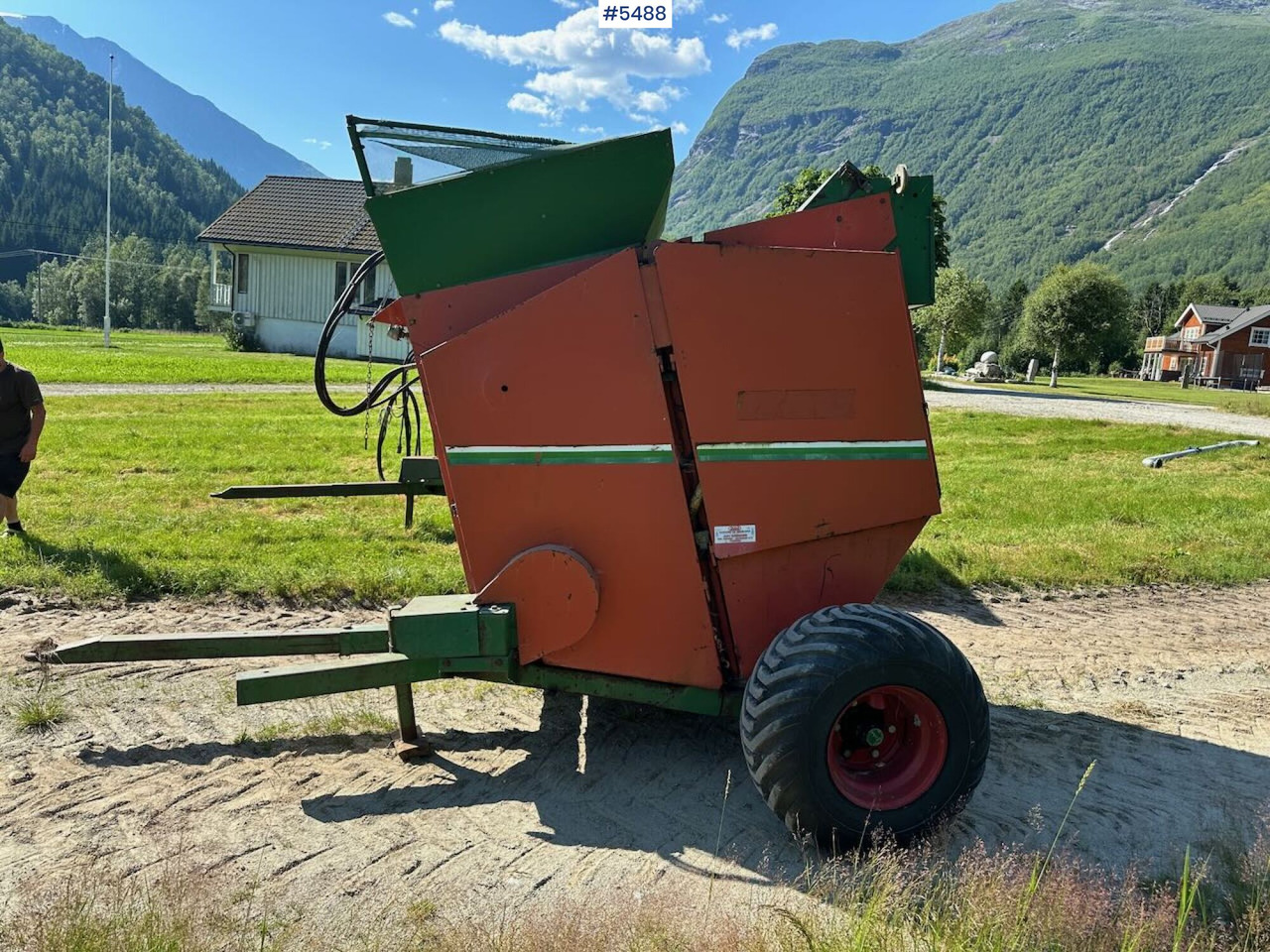 Orkel 1200 Round baler - Maquinaria de henificación: foto 4 Orkel 1200 Round baler - Maquinaria de henificación: foto 4