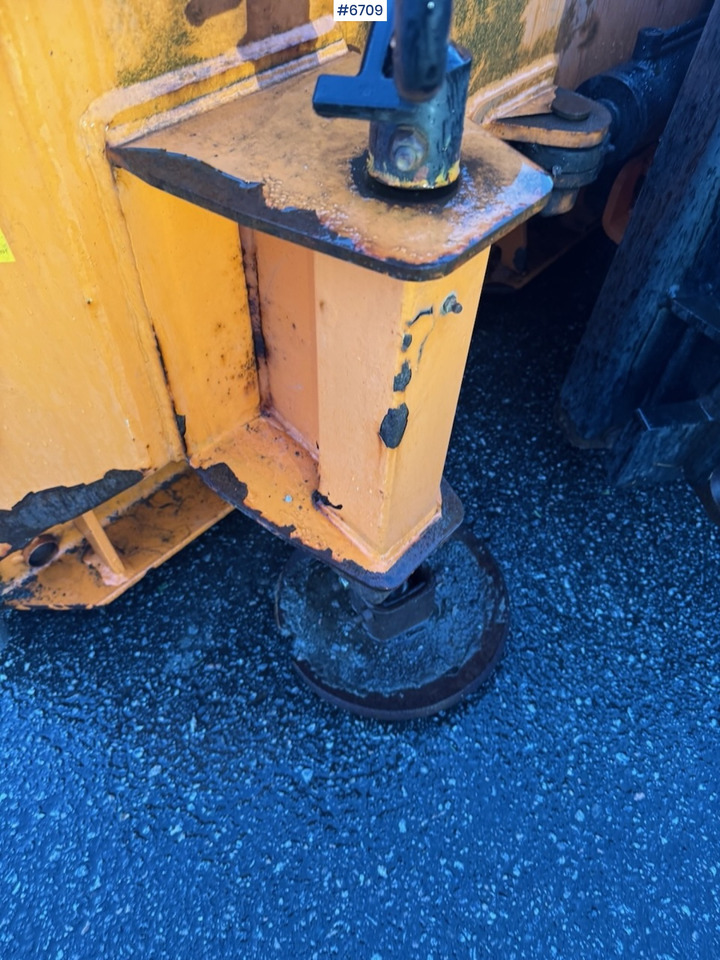 2013 Tellefsdal V90 V-Plog - Vehículo municipal: foto 5 2013 Tellefsdal V90 V-Plog - Vehículo municipal: foto 5