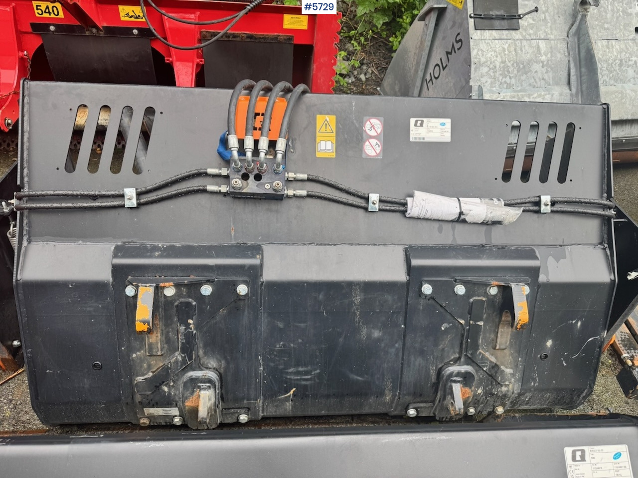 2024 Quicke SC M+ 230 Folding wing bucket. - Vehículo municipal: foto 3 2024 Quicke SC M+ 230 Folding wing bucket. - Vehículo municipal: foto 3