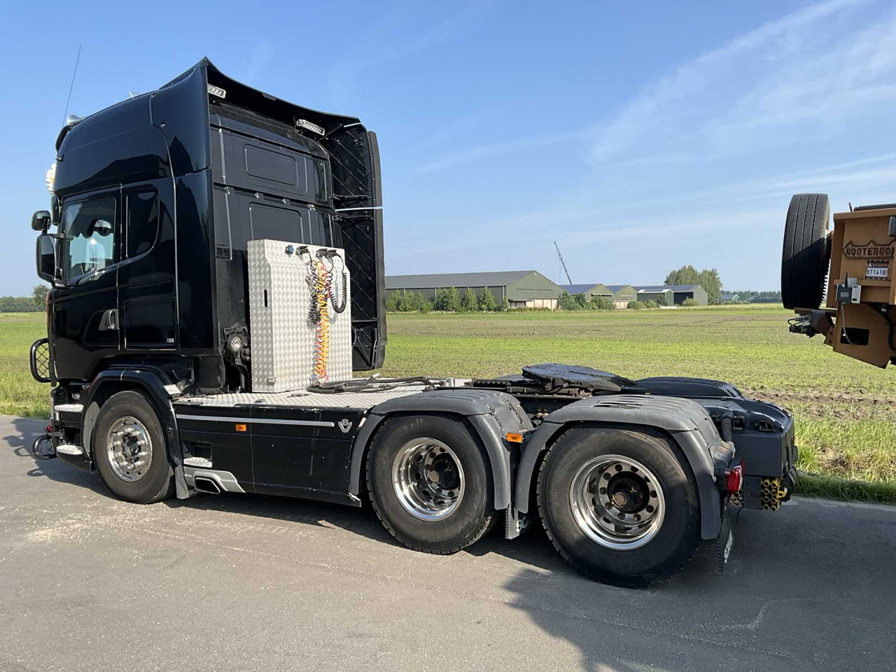 SCANIA R580 6x4 v8 - Cabeza tractora: foto 3 SCANIA R580 6x4 v8 - Cabeza tractora: foto 3