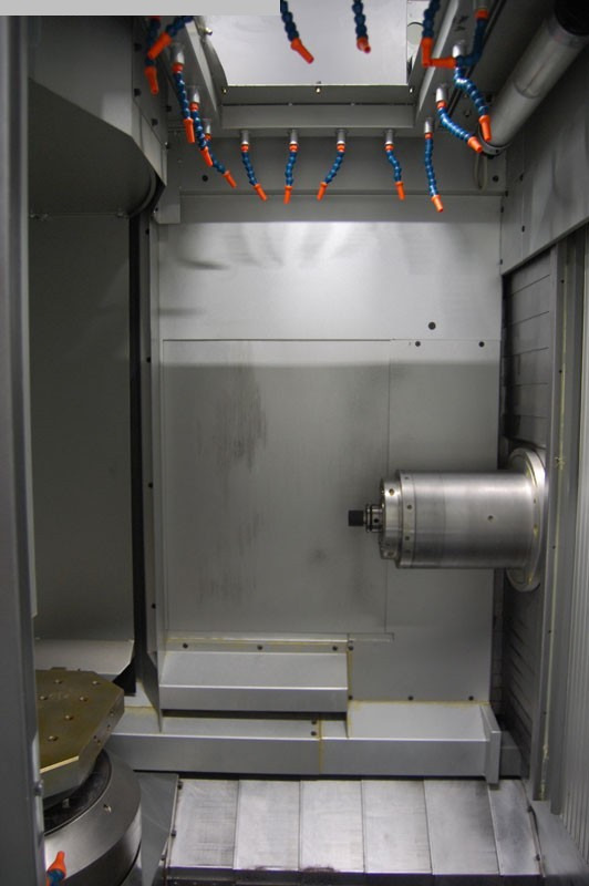 TOYODA Lineam III - Centro de mecanizado CNC: foto 2 TOYODA Lineam III - Centro de mecanizado CNC: foto 2