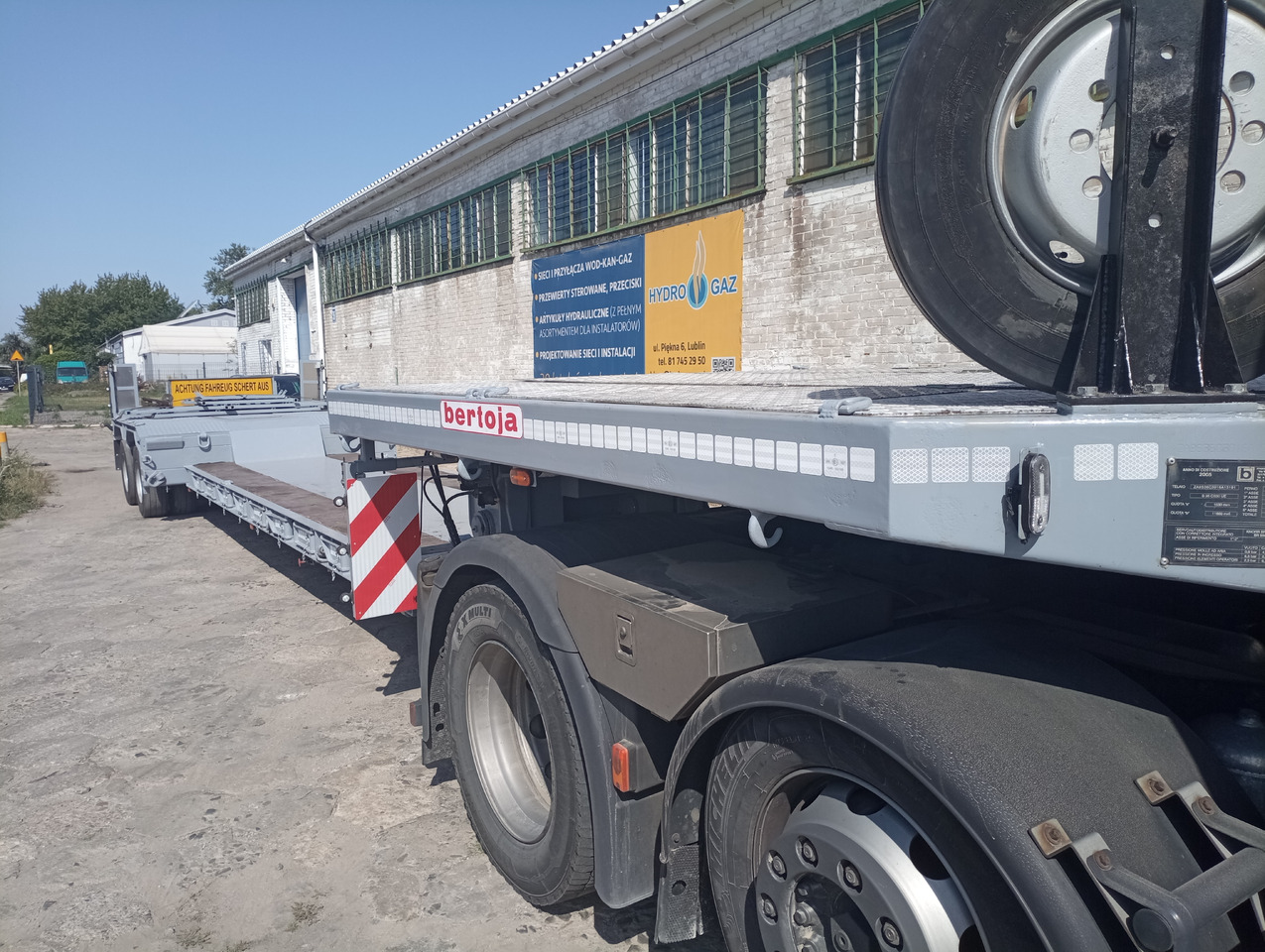 BERTOJA Tiefbett marki Bertoja 2-osie skrętne po kapitalnym remoncie - Semirremolque góndola rebajadas: foto 1 BERTOJA Tiefbett marki Bertoja 2-osie skrętne po kapitalnym remoncie - Semirremolque góndola rebajadas: foto 1