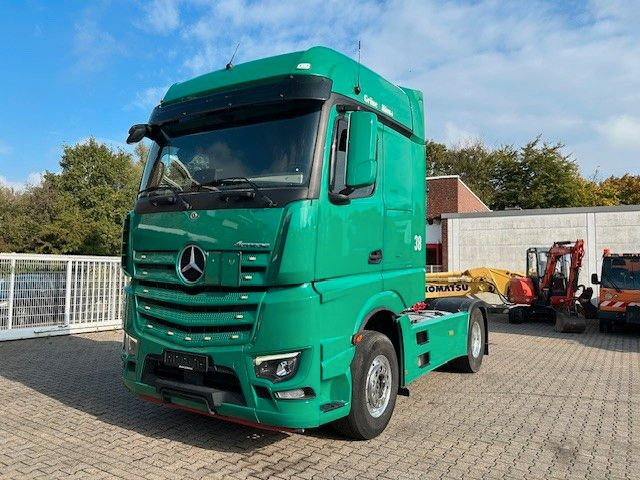 Mercedes-Benz 1851 Actros SZM mit Kipper-Pumpe MP 6 - Cabeza tractora: foto 1 Mercedes-Benz 1851 Actros SZM mit Kipper-Pumpe MP 6 - Cabeza tractora: foto 1