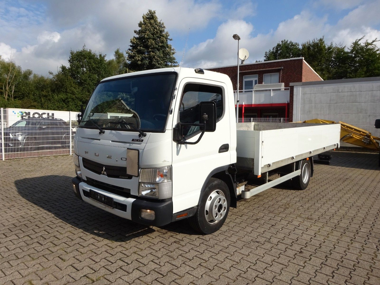 FUSO CANTER  7C15 Pritsche 4x2 - Furgoneta caja abierta: foto 1 FUSO CANTER  7C15 Pritsche 4x2 - Furgoneta caja abierta: foto 1