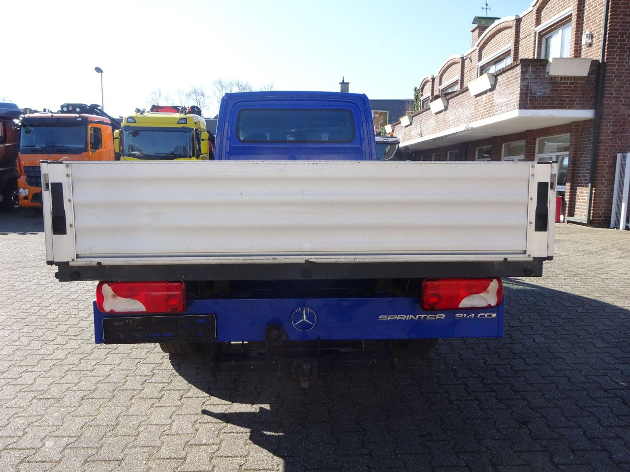 Mercedes-Benz Sprinter 314 CDI Pritsche Doppelkabiene 4x2 - Furgoneta caja abierta, Furgoneta combi: foto 4 Mercedes-Benz Sprinter 314 CDI Pritsche Doppelkabiene 4x2 - Furgoneta caja abierta, Furgoneta combi: foto 4