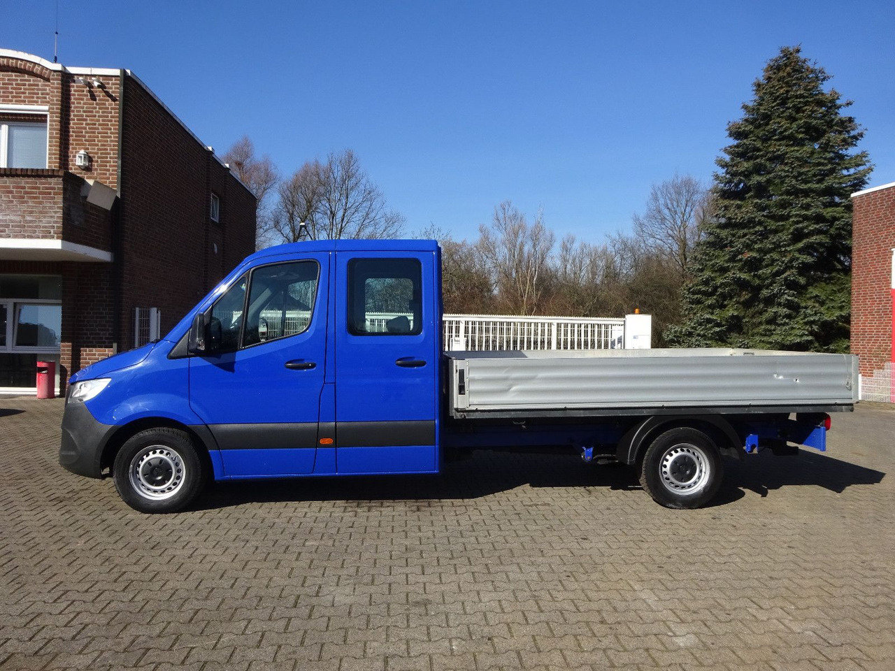 Mercedes-Benz Sprinter 314 CDI Pritsche Doppelkabiene 4x2 - Furgoneta caja abierta, Furgoneta combi: foto 2 Mercedes-Benz Sprinter 314 CDI Pritsche Doppelkabiene 4x2 - Furgoneta caja abierta, Furgoneta combi: foto 2