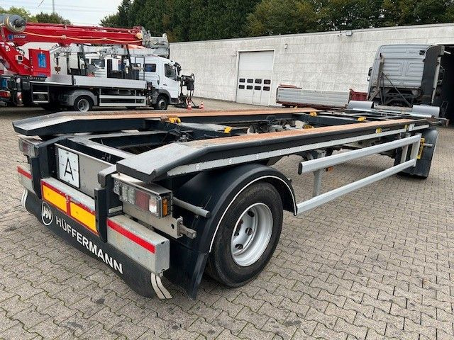 Hüffermann Container-Anhänger mit 2 Achsen - Remolque: foto 1 Hüffermann Container-Anhänger mit 2 Achsen - Remolque: foto 1