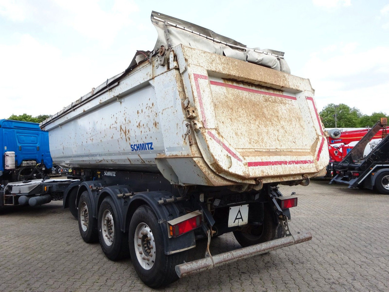 Schmitz Cargobull SGF S3 Kipp Auflieger Mulde mit 3 Achsen - Semirremolque volquete: foto 3 Schmitz Cargobull SGF S3 Kipp Auflieger Mulde mit 3 Achsen - Semirremolque volquete: foto 3