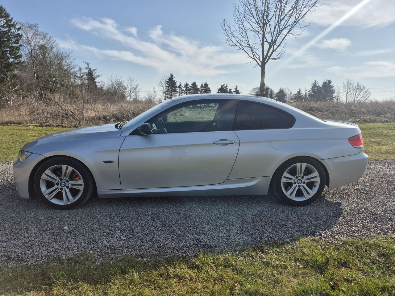 BMW 320 Baureihe 3 Coupe NEU motor 3.0 diesel *360KM - Coche: foto 3 BMW 320 Baureihe 3 Coupe NEU motor 3.0 diesel *360KM - Coche: foto 3