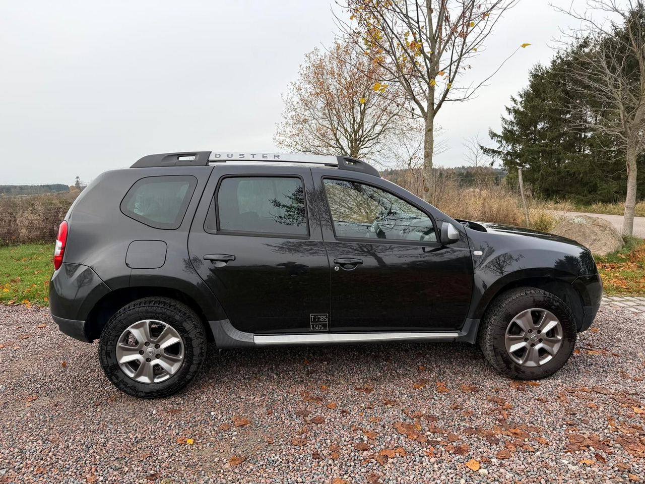Dacia Duster I Laureate 1.5 DCI *nur 55 000km! - Furgoneta de pasajeros: foto 5 Dacia Duster I Laureate 1.5 DCI *nur 55 000km! - Furgoneta de pasajeros: foto 5