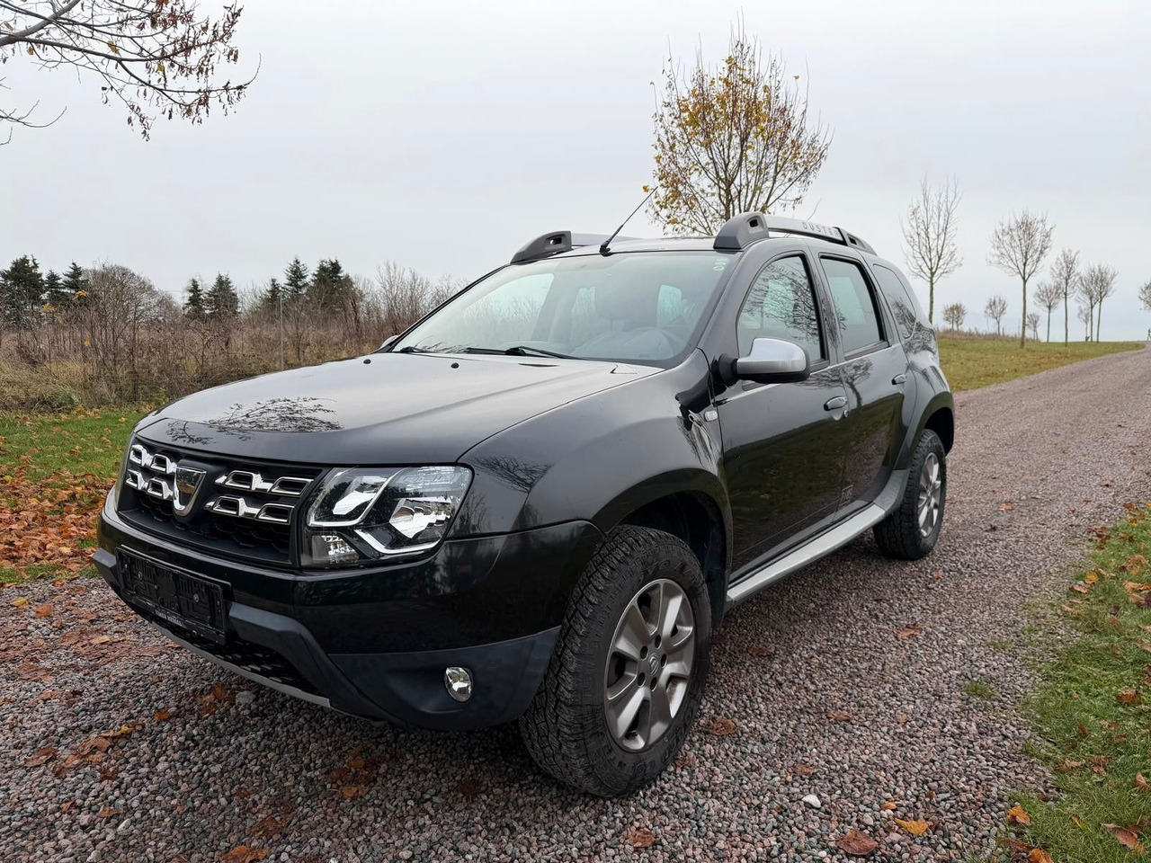 Dacia Duster I Laureate 1.5 DCI *nur 55 000km! - Furgoneta de pasajeros: foto 1 Dacia Duster I Laureate 1.5 DCI *nur 55 000km! - Furgoneta de pasajeros: foto 1