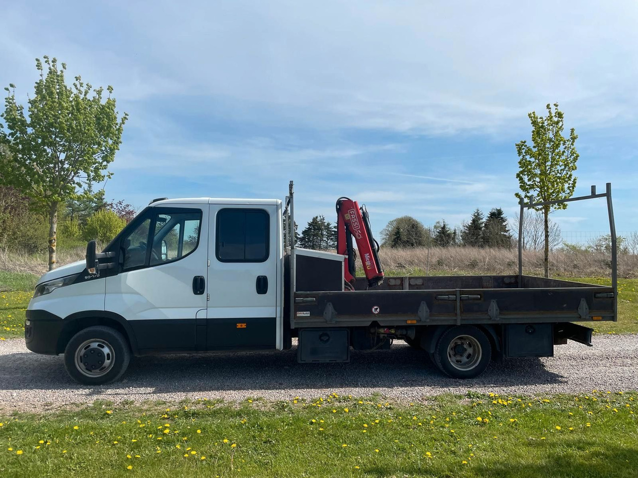 Iveco Daily Fahrgestell Doppelkabine 50 C *Crane* - Furgoneta caja abierta, Furgoneta combi: foto 3 Iveco Daily Fahrgestell Doppelkabine 50 C *Crane* - Furgoneta caja abierta, Furgoneta combi: foto 3