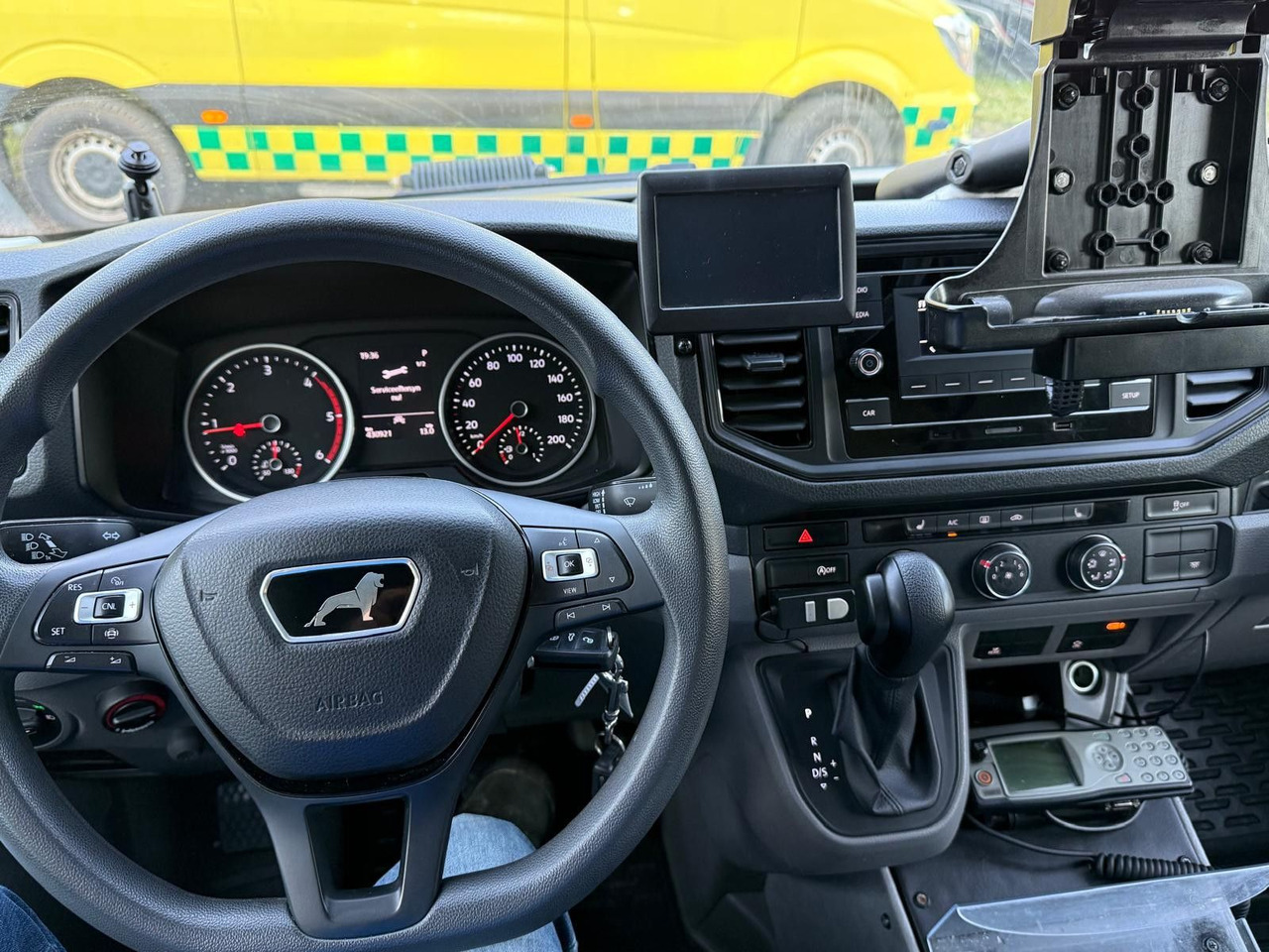 Ambulancia MAN TGE 4.180 Ambulance * 29 800 € netto *RESERVED: foto 24