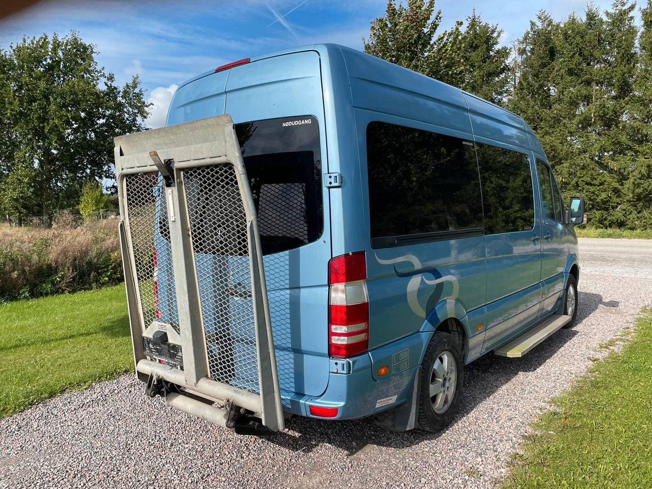 Mercedes-Benz Sprinter 316 CDI AUT * BUS ** 9 bis 11 sitze** - Furgoneta de pasajeros: foto 5 Mercedes-Benz Sprinter 316 CDI AUT * BUS ** 9 bis 11 sitze** - Furgoneta de pasajeros: foto 5