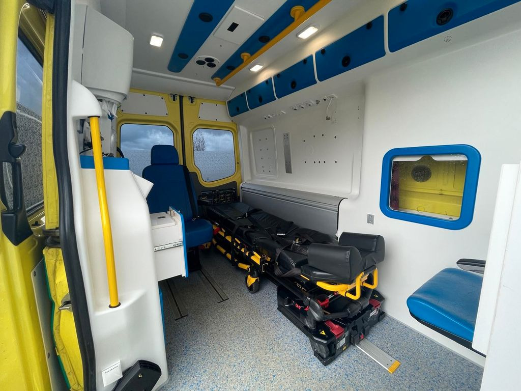 Ambulancia Mercedes-Benz Sprinter 316 CDI Ambulance Electric STRYKER Bed: foto 17