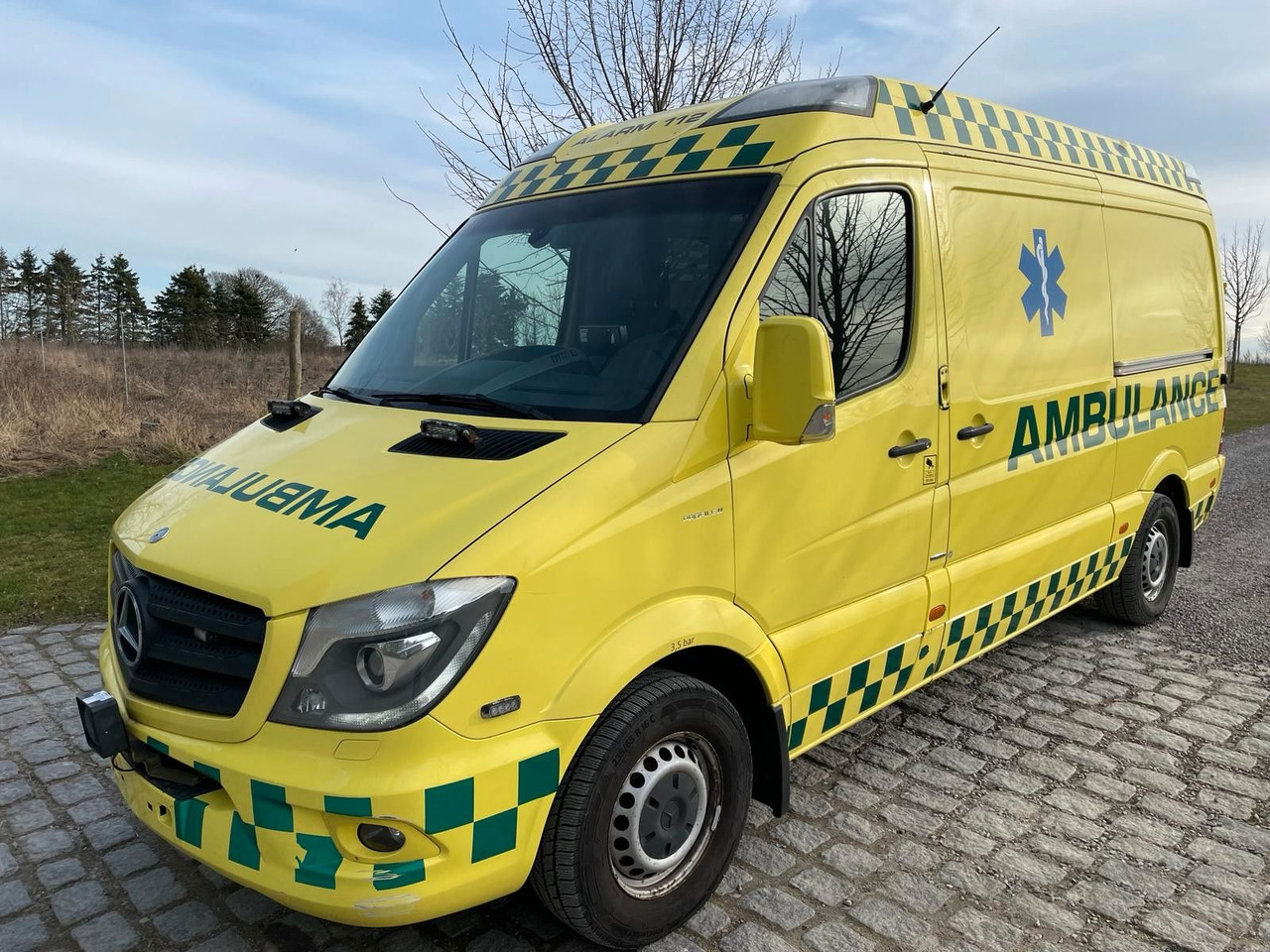 Mercedes-Benz Sprinter 316CDI Aut AMBULANCE - Ambulancia: foto 1 Mercedes-Benz Sprinter 316CDI Aut AMBULANCE - Ambulancia: foto 1