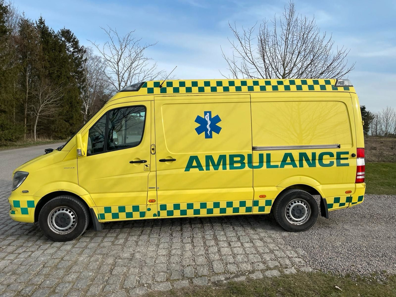 Mercedes-Benz Sprinter 316CDI Aut AMBULANCE - Ambulancia: foto 2 Mercedes-Benz Sprinter 316CDI Aut AMBULANCE - Ambulancia: foto 2