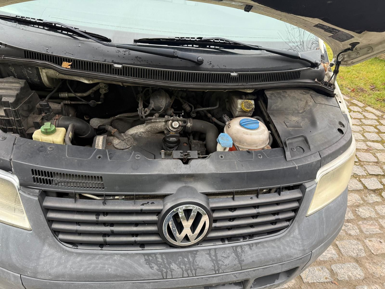 Furgoneta de pasajeros Volkswagen T5 Transporter 1.9 TDI *9 Sitze * 3900 €: foto 22 Furgoneta de pasajeros Volkswagen T5 Transporter 1.9 TDI *9 Sitze * 3900 €: foto 22